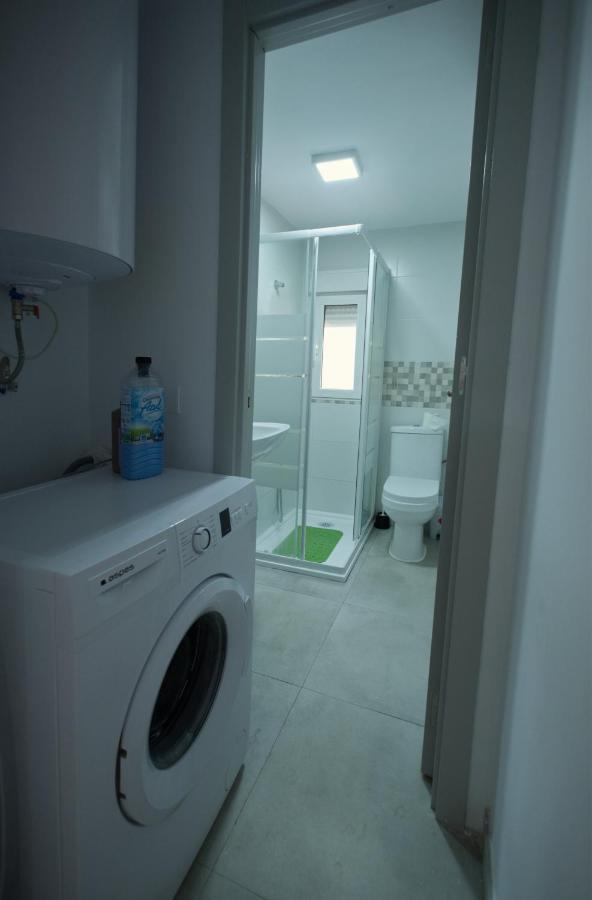 Apartament Apartment Almeria Bagian luar foto